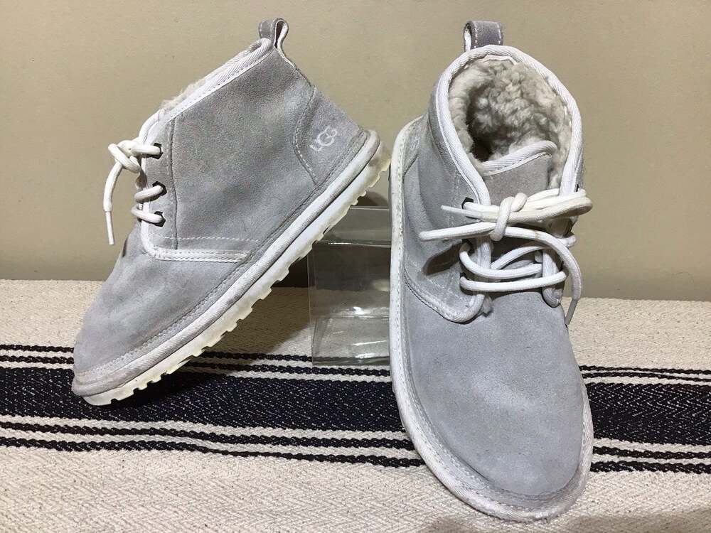UGG Neumel 3236 Gray Suede Sheep Wool Chukka Booties Men’s Sz 6US 39EU Women 8